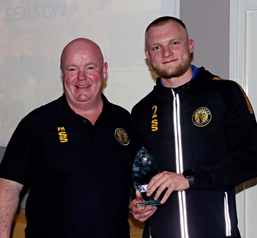 Managers Player Dan Meredith with award 1